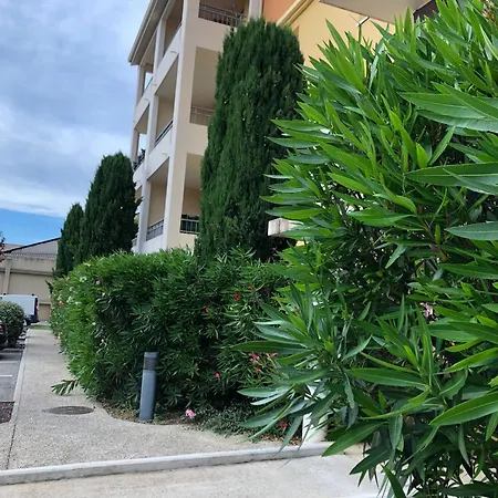 Les Jardins De Garance Apartment Avignon